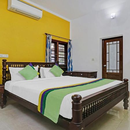 Treebo Backpackers Inn Kochi Exteriör bild