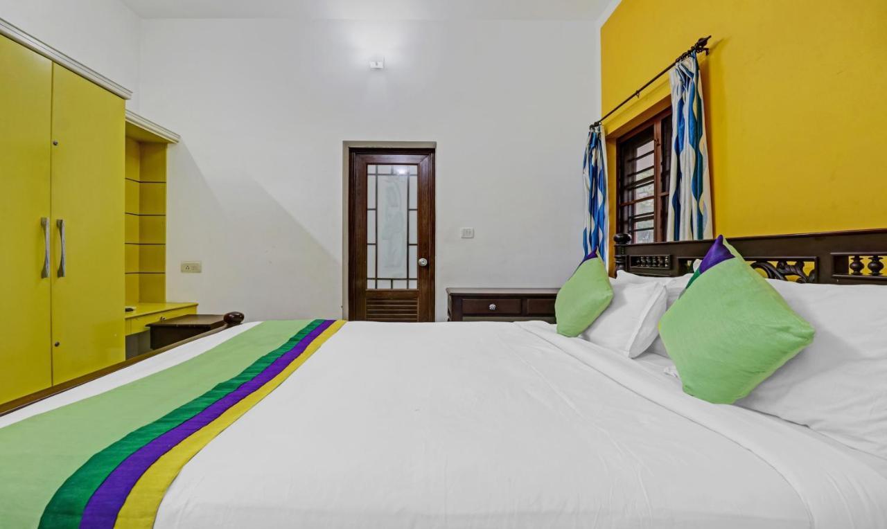 Treebo Backpackers Inn Kochi Exteriör bild