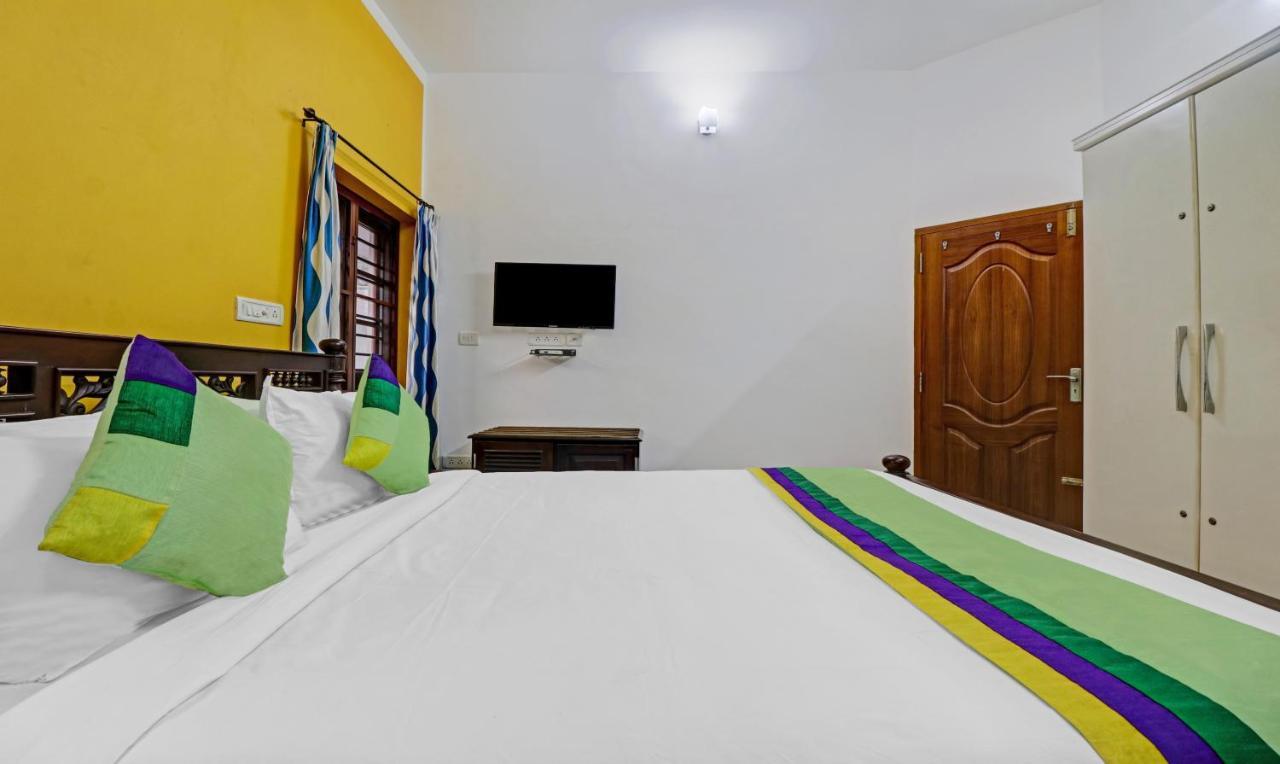 Treebo Backpackers Inn Kochi Exteriör bild